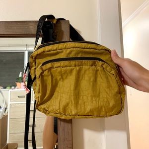 NWT Baggu fanny pack